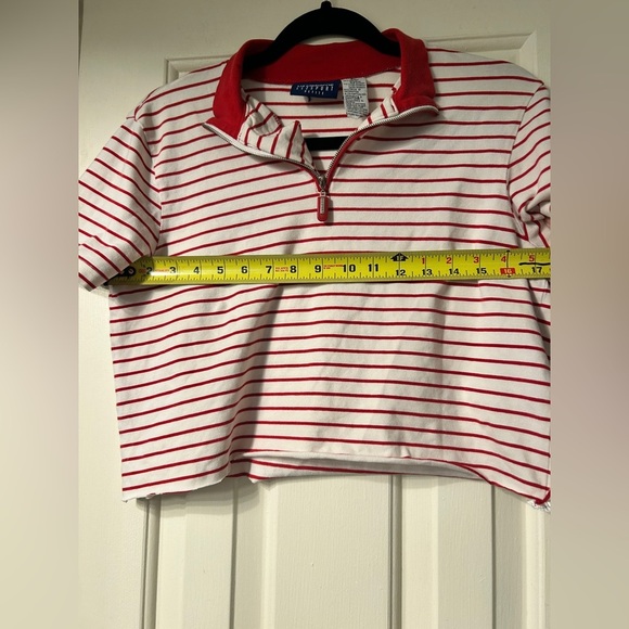 90’s Vintage Liz Claiborne Lizsport Cropped Red and White Striped Polo - Picture 4 of 6